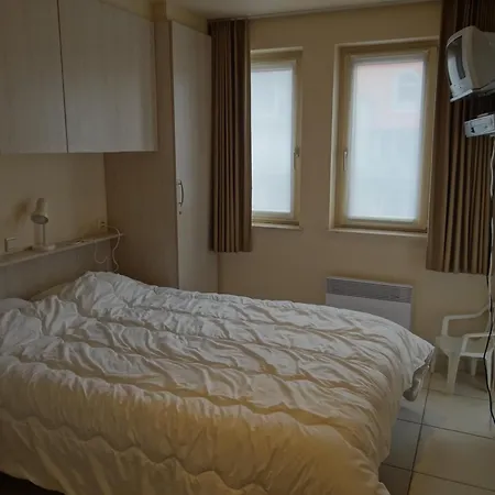 Promenade E0405 With Location Apartment *