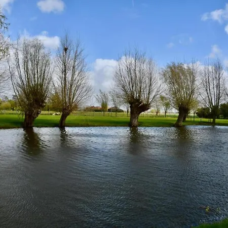 In With Lighthouse View Nieuwpoort